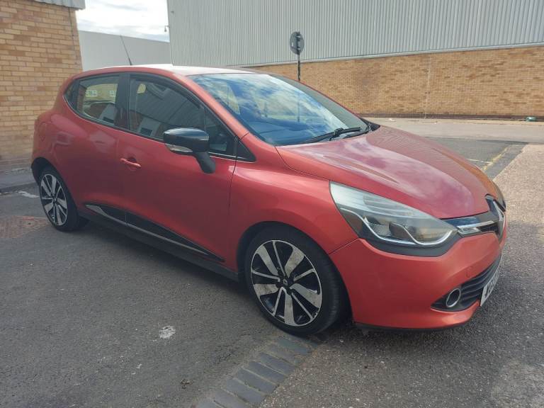 2013 renault Clio Dynamique S MediaNav Energy dCi S/S