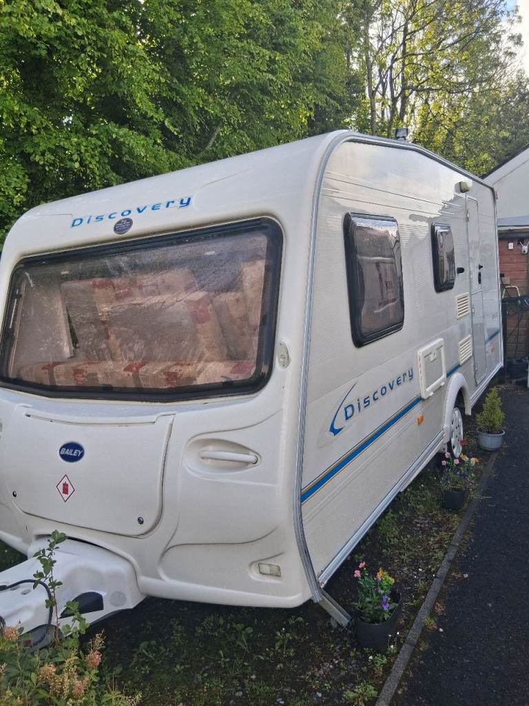 Caravan 4 berth (2005)