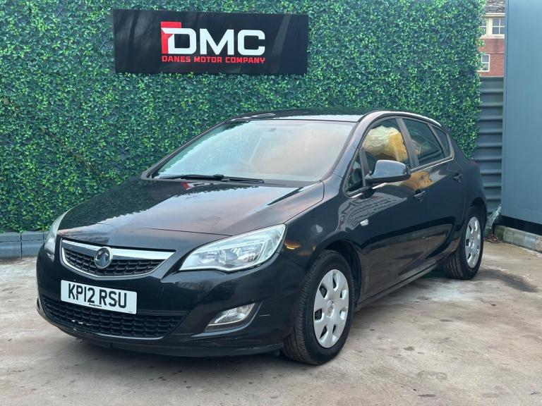 2012 Vauxhall Astra 1.7 CDTi ecoFLEX 99g ES Euro 5 (s/s) 5dr HATCHBACK Diesel Manual