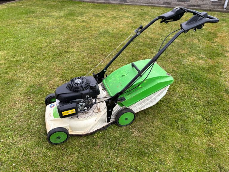 Etesia Push Lawn Mower 