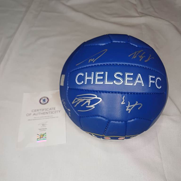 Chelsea FC 2025/26 Men’s First Team Multi Signed Football – Official COA & Hologram