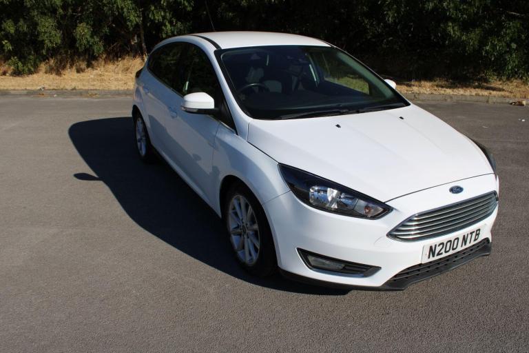 Ford Focus 1.6 TDCi Titanium Euro 5 (s/s) 5dr Diesel Manual