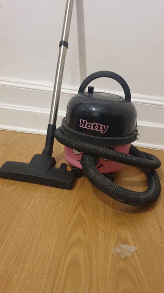 Vacuum cleaner 
