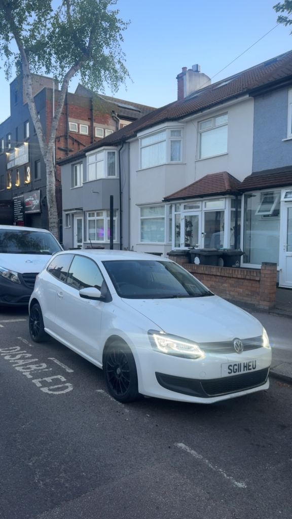 Volkswagen, POLO, Hatchback, 2011, Manual, 1198 (cc), 3 doors