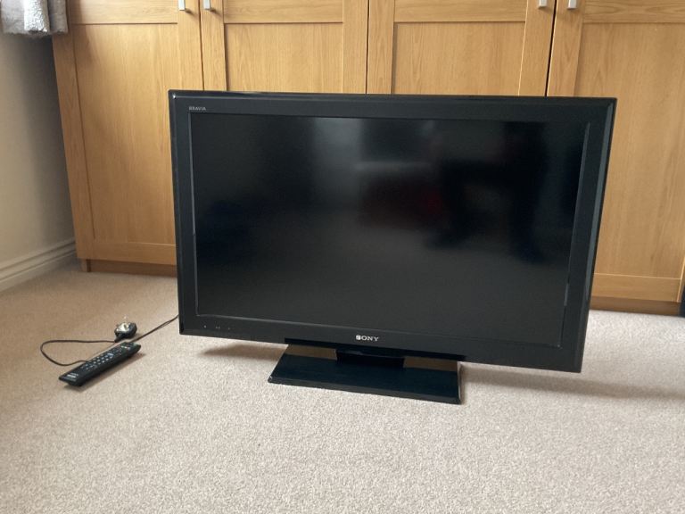 Sony Bravia 37” TV KDL37S5500 Television 1080P HD LCD 37 INCH 