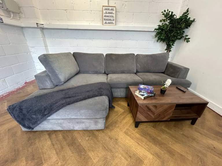 Stunning Grey Corner Sofa, Right Hand Chaise - Delivery Available