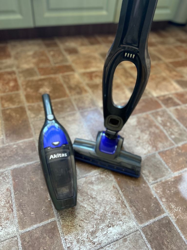 Akita Cordless Stick Vacuum Cleaner JU-10 – Good Condition