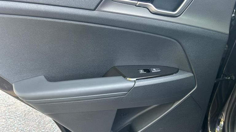 2025 Kia Sportage 1.6 T-GDi HEV 3 ESTATE Petrol/Electric Hybrid Automatic