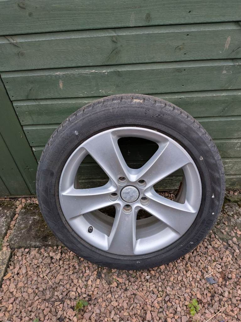 VW 17" alloys with nearly new tyres 