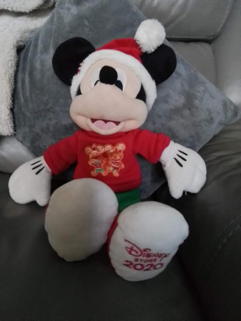 image for Disney store Christmas mickey mouse 2020