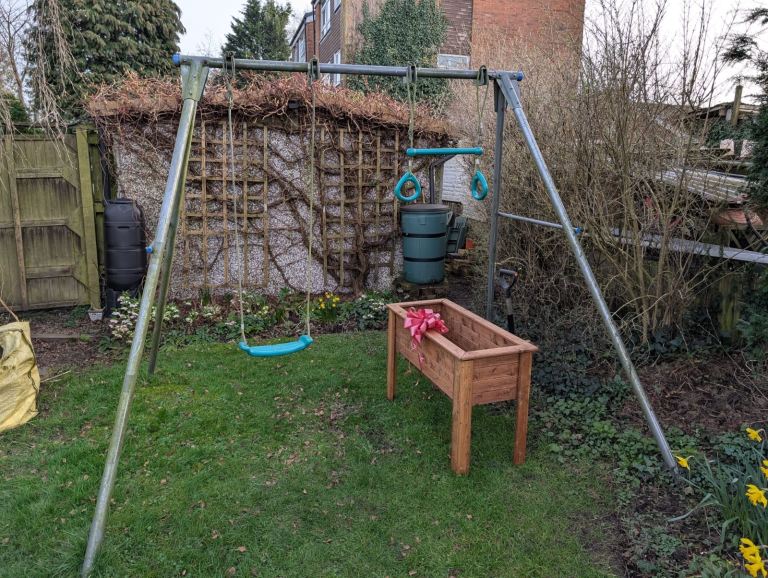TP children’s swing