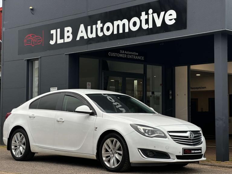 2014 Vauxhall Insignia 2.0 Insignia SRi Nav CDTi ecoFLEX S/S 5dr Hatchback Diesel Manual