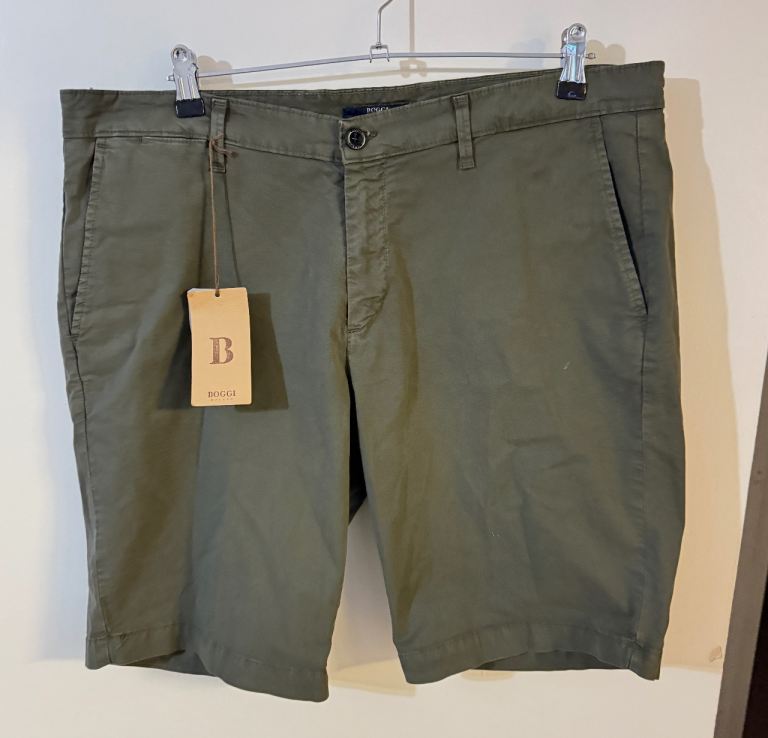 Boggi Milano Chino Shorts Size XL