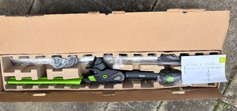 GTECh HT3.0 Long Reach Hedge Trimmer. Good condition