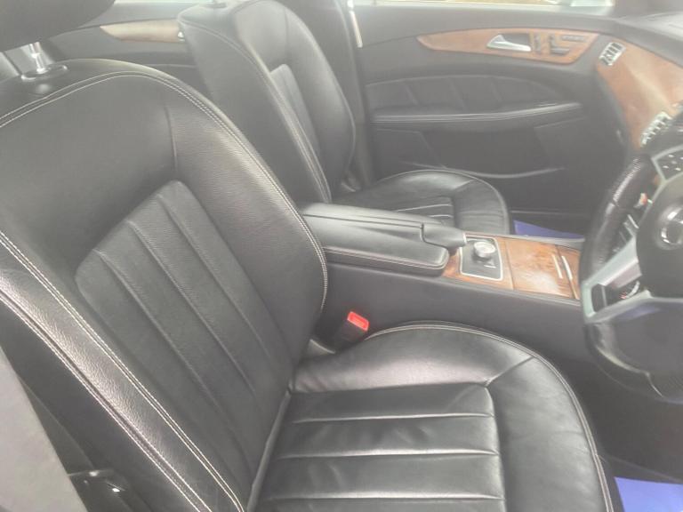 2013 Mercedes-Benz CLS 3.0 CLS350 CDI V6 BlueEfficiency AMG Sport Coupe G-Tronic+ Euro 5 4dr COUP...