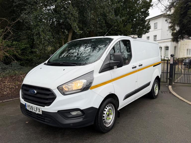 2019 Ford Transit Custom 2.0 320 EcoBlue L1 H1 Euro 6 5dr PANEL VAN Diesel Manual