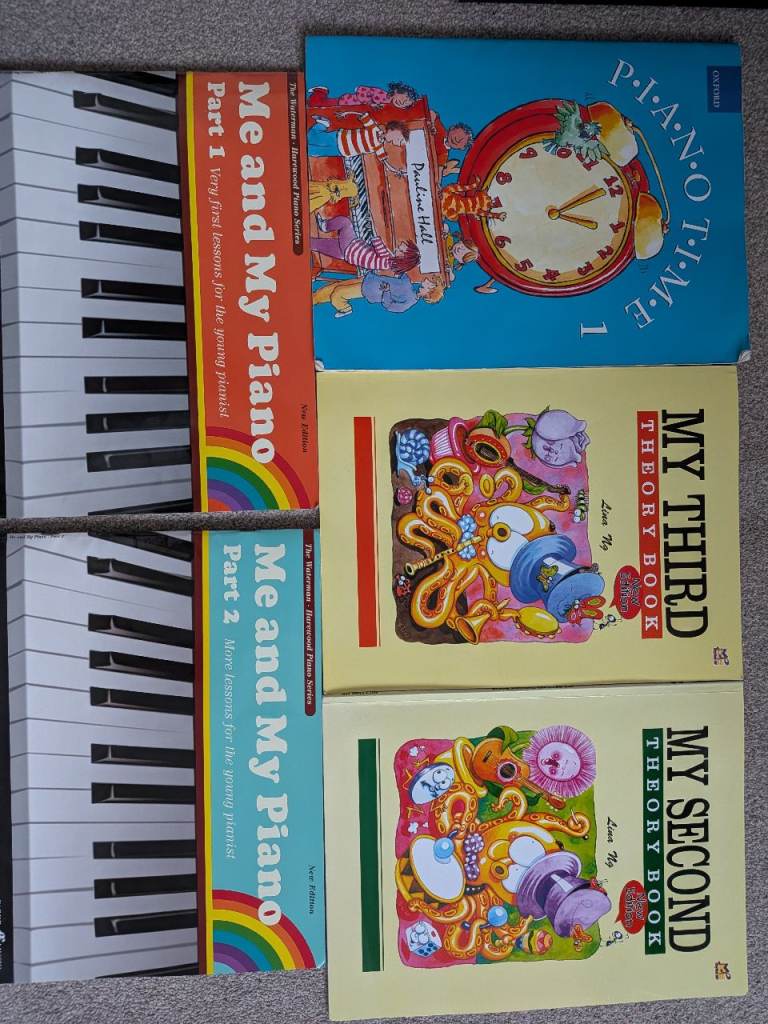 Bundle of Piano Books – Great for Beginners