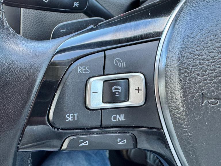 2014 Volkswagen Polo FULLY LOADED 1.2 TSI SE DSG Automatic 5 door REV CAM RADAR CRUISE CLMATE  Ha...