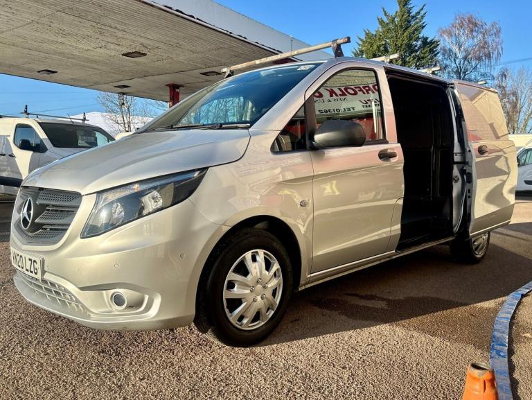 2020 Mercedes-Benz Vito 110CDI Progressive Van PANEL VAN Diesel Manual