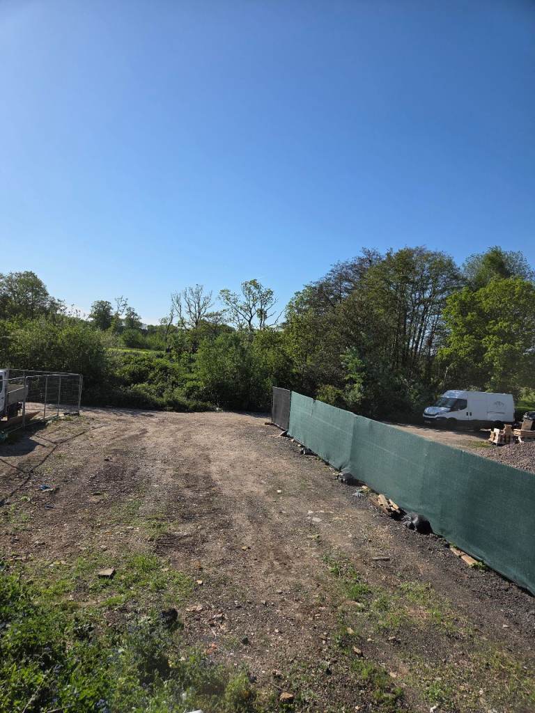 Yard Space/Storage 