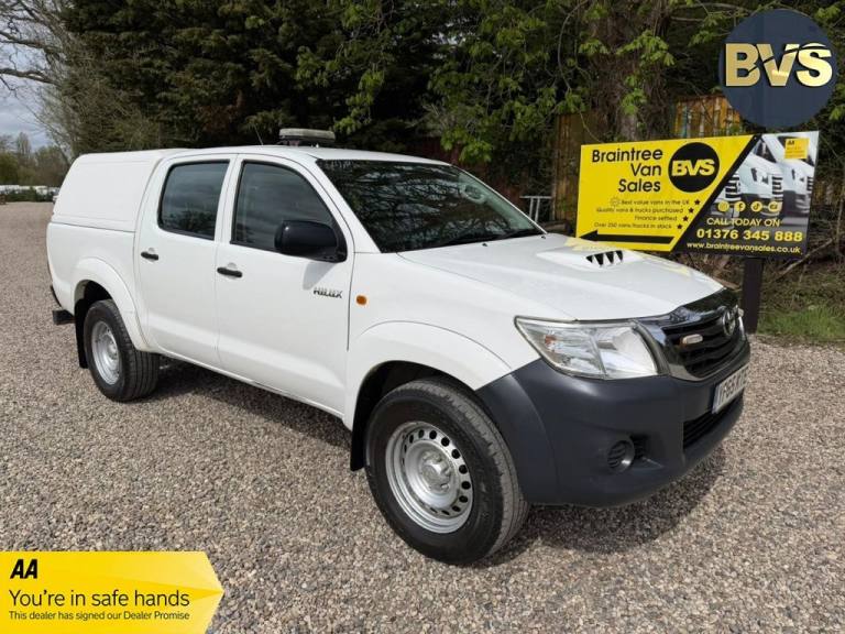 2015 Toyota Hilux 2.5 D-4D Active Pickup Extended Cab 4dr Diesel Manual 4WD Euro 5 (144 ps) Picku...