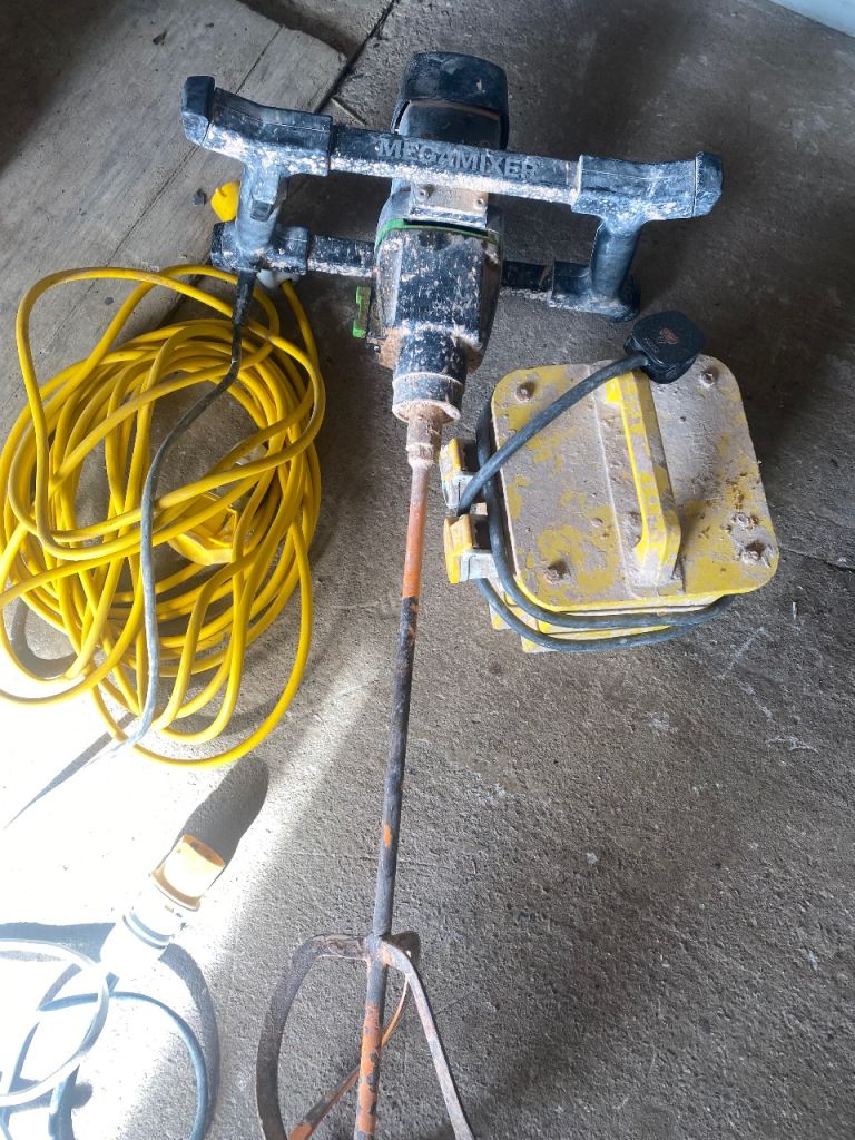 MEGAMIXER Power Mixer with Extension Lead – Fair Condition