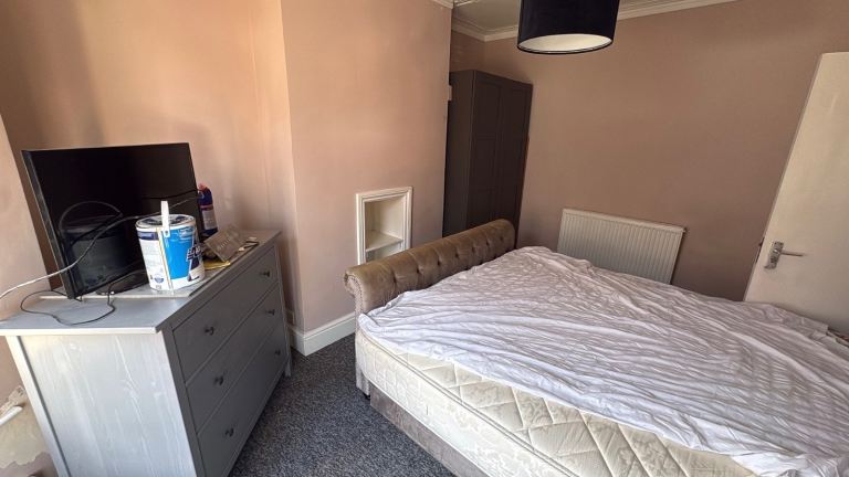 Double Room to rent - Bridlington BS4 £750 All bills included 