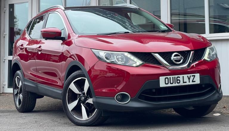 2016 Nissan Qashqai 1.6 dCi N-Connecta SUV 5dr Diesel Manual 2WD Euro 6 (s/s) (130 ps) SUV Diesel...