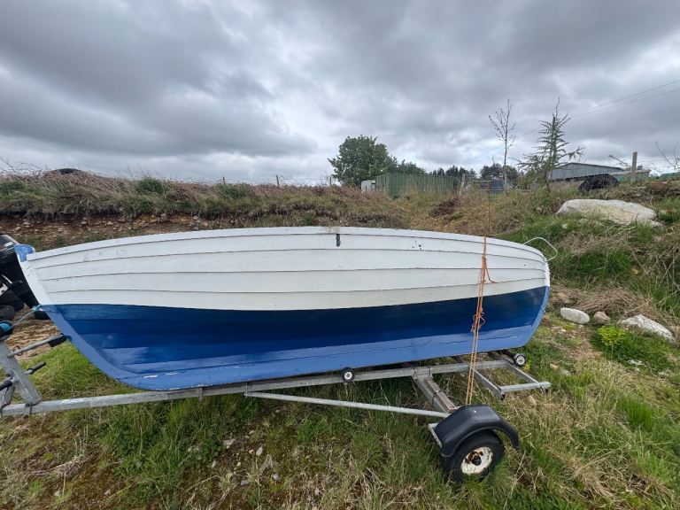 Rowing boat 