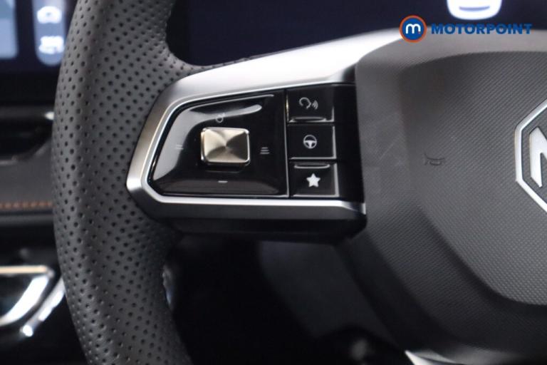 2025 MG MG HS 1.5 T-GDI Trophy 5dr DCT ESTATE PETROL Automatic