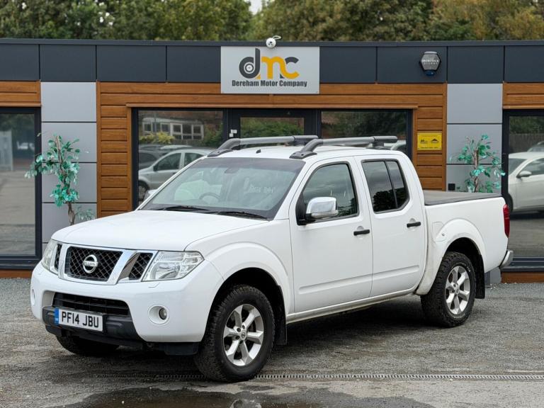2014 Nissan Navara 2.5 dCi Tekna 4WD Euro 5 4dr PICK UP Diesel Manual