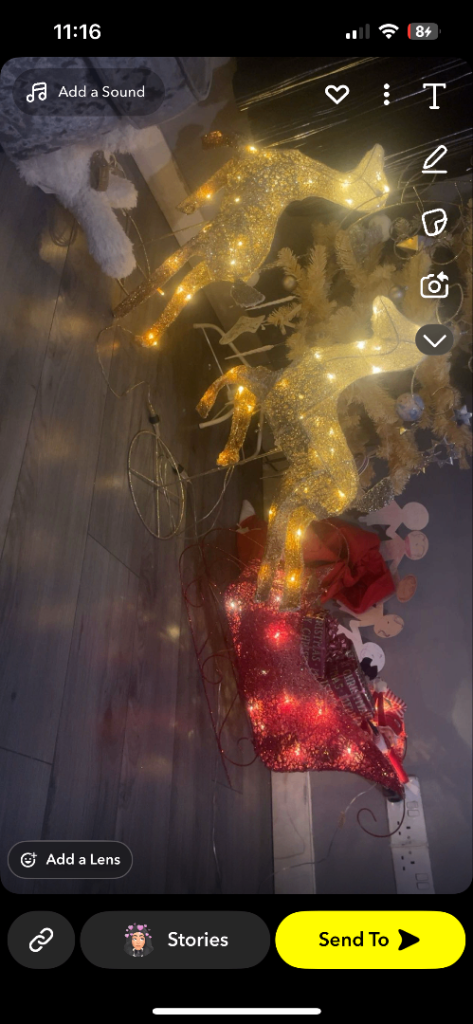 Reindeers and sleigh.. LED plug