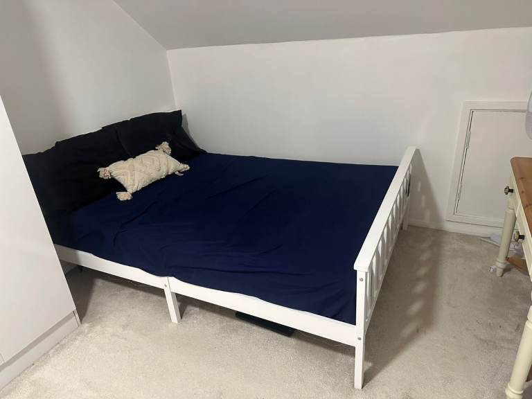 1 bedroom available
