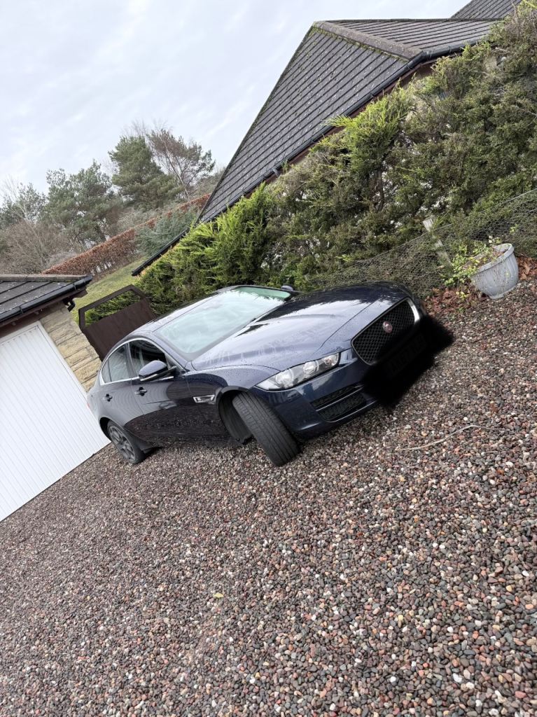 Jaguar, XE, Saloon, 2018, Other, 1999 (cc), 4 doors