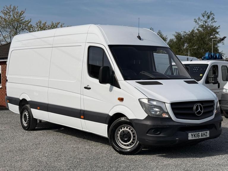  Mercedes-Benz Sprinter 2.1 310 CDi RWD L3 H3 4dr Diesel Manual