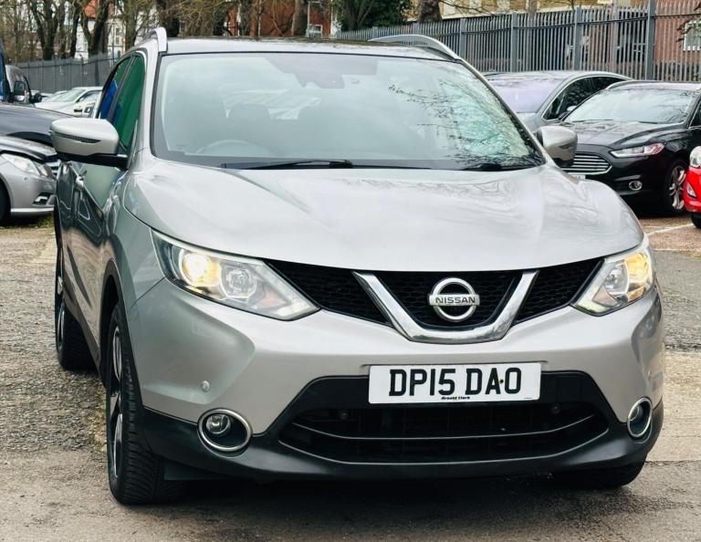 2015 Nissan Qashqai 1.5 dCi n-tec+ 2WD Euro 6 (s/s) 5dr HATCHBACK Diesel Manual