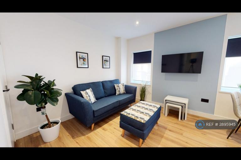 1 bedroom flat in Northcote Street, Cardiff, CF24 (1 bed) (#2895945)