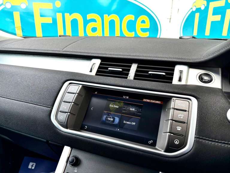 CAN'T GET CREDIT? CALL US! Range Rover Evoque 2.0 Td4 SE Tech AWD, Auto - £249 DEPOSIT, £82 PER WEEK
