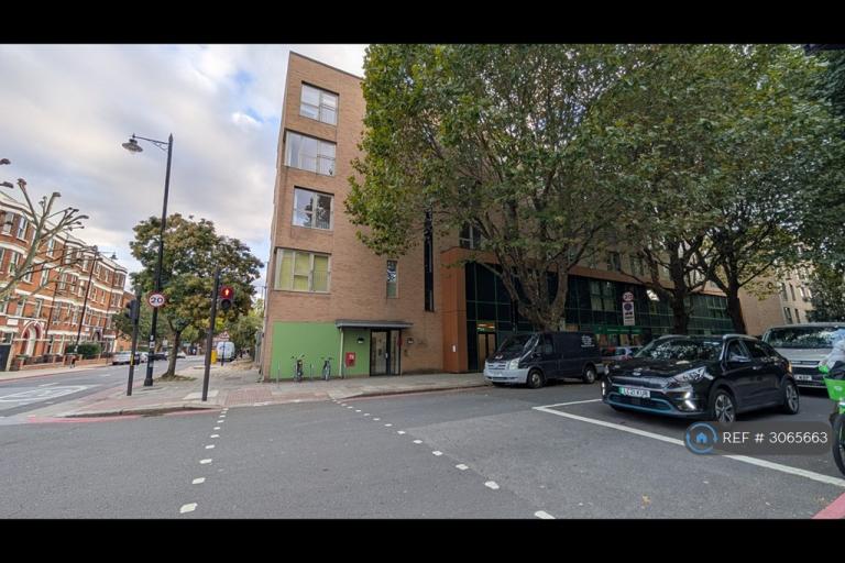 2 bedroom flat in Plender Street, London, NW1 (2 bed) (#3065663)