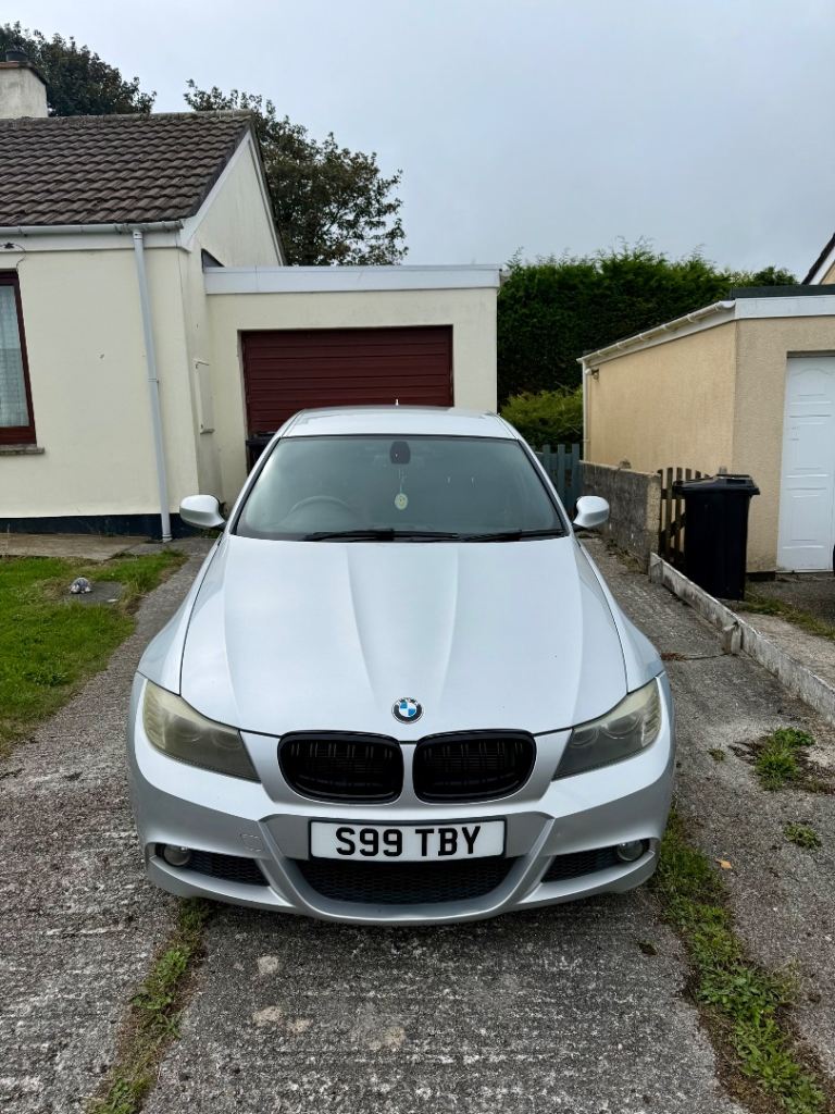 BMW, 3 SERIES, Saloon, 2010, Manual, 1995 (cc), 4 doors