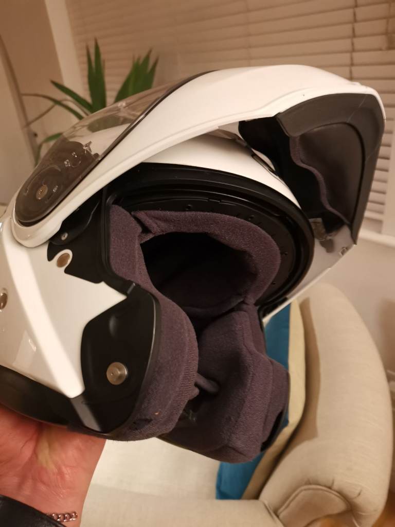 HJC RPHA-11 Carbon size Large (L) and Shoei Neotec XL