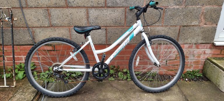 Girls bike
