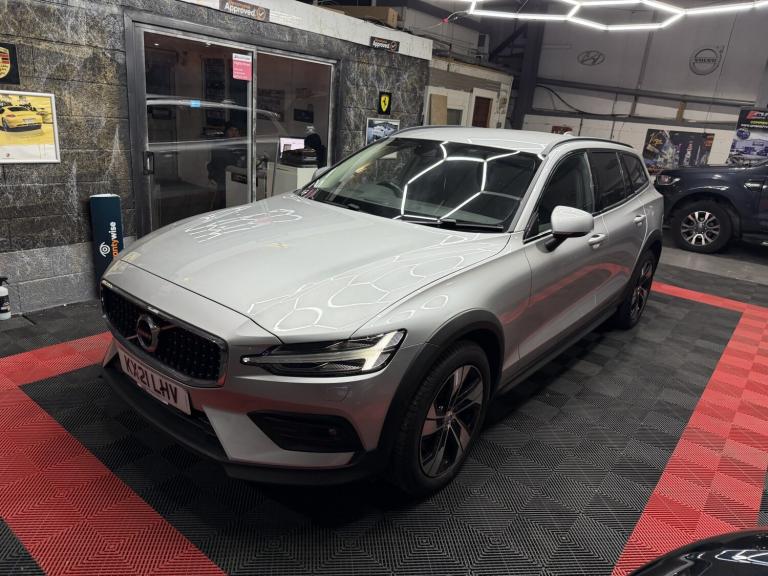 VOLVO V60 CROSS COUNTRY 2.0 Cross Country B4 AWD (197hp) Auto 2021