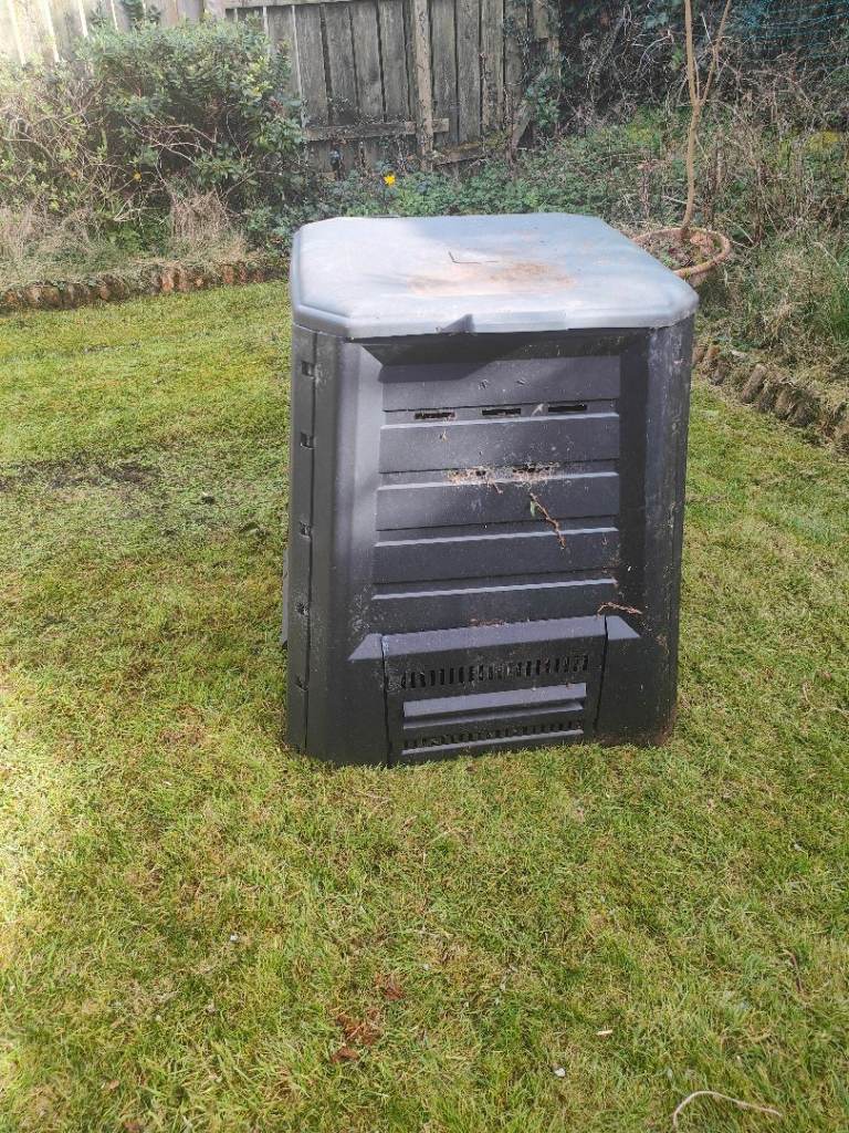 Composting bin