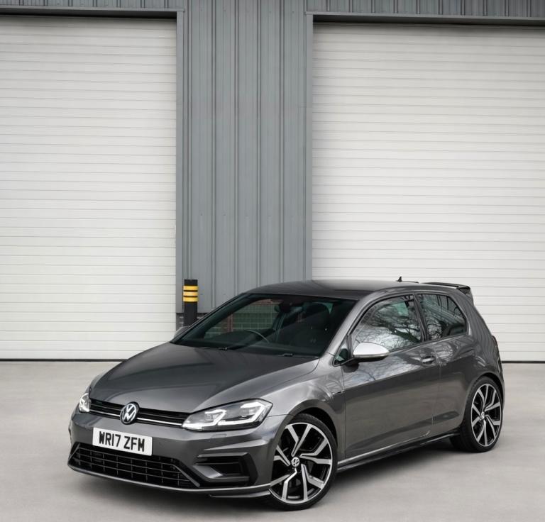 2017 VOLKSWAGEN GOLF R 2.0 TSI 310 DSG 4MOTION 3DR HATCHBACK GREY FSH STAGE 1 