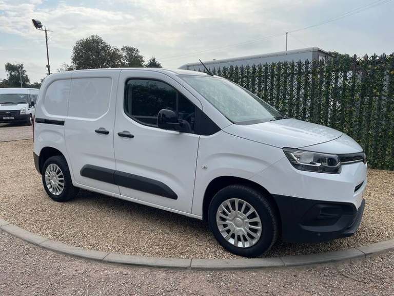 2022 Toyota ProAce 1.5 BlueHDi Icon L1 H1 SWB PANEL VAN - WHITE Panel Van Diesel Manual
