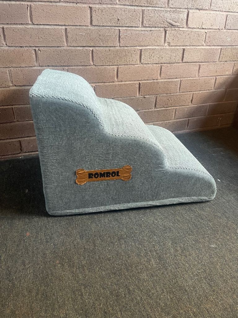 Dog/cat/pet stairs 