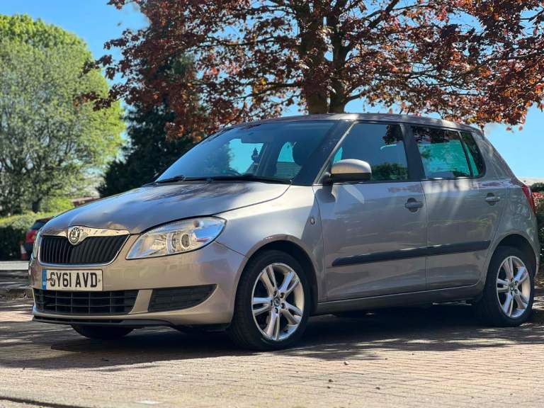 Skoda, FABIA, Hatchback, 2011, Manual, 1198 (cc), 5 doors