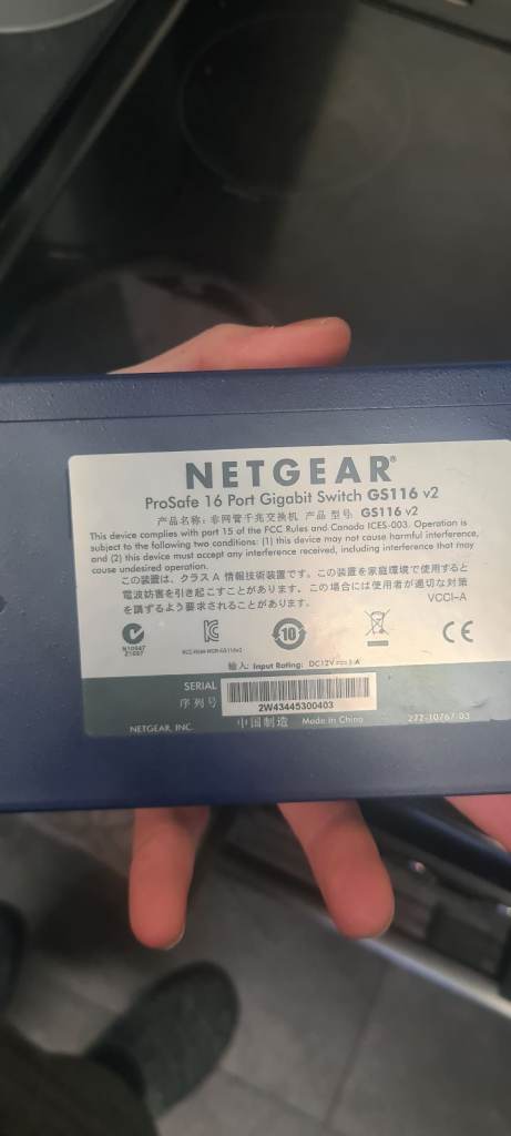 Netgear GS116v2 — 16 Port Gigabit Ethernet Unmanaged Switch