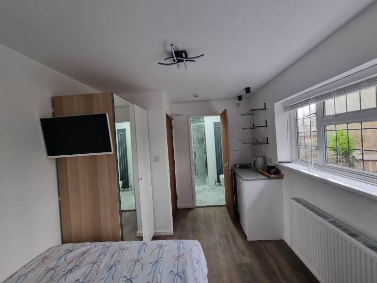 Bran new Ensuite With kitchenette 
